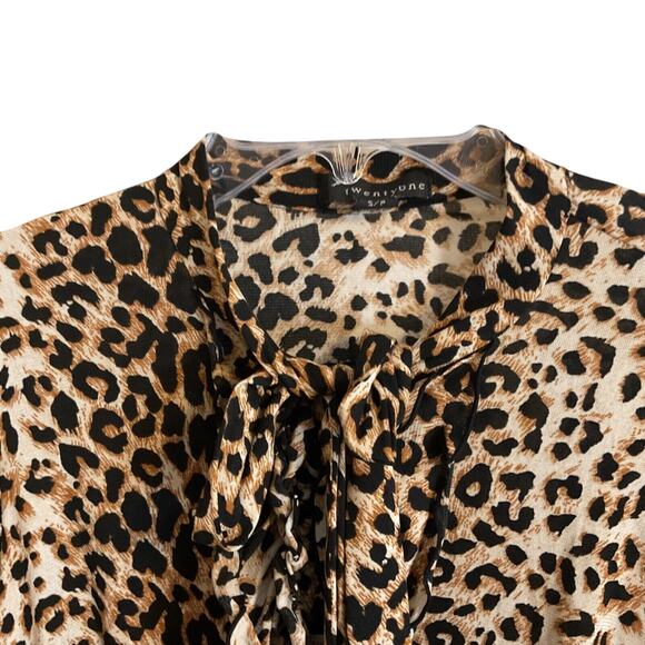 Twenty One Leopard Print Top Ruffle Size S Accent Tie Neck Elastic Waist Spring - Picture 3 of 15